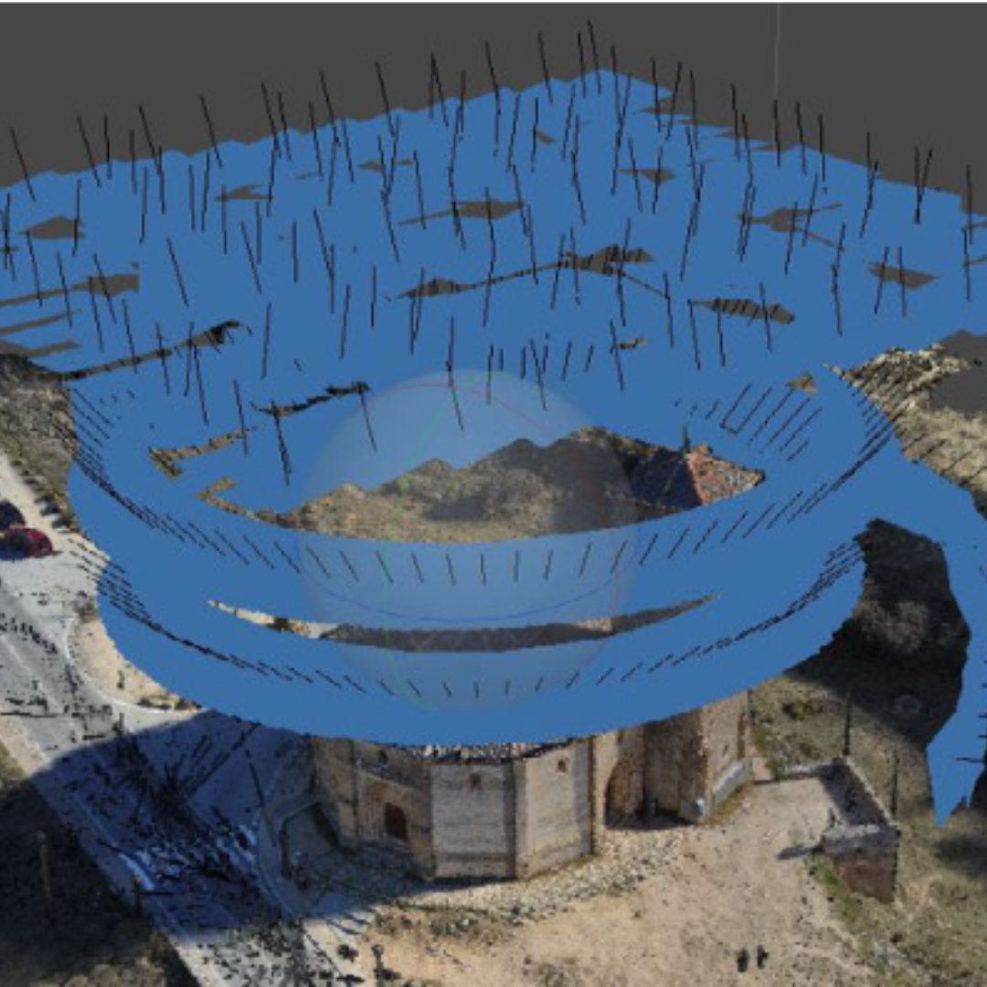 Planificación del vuelo fotogramétrico con dron para la captura de imágenes aéreas de la Iglesia de la Veracruz (Segovia), que muestra la trayectoria de vuelo y la orientación de las tomas necesarias para la reconstrucción tridimensional (Copyright: GESYP-UPM).